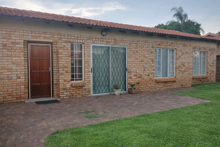 3 Bedroom Property for Sale in Waterval East North West
